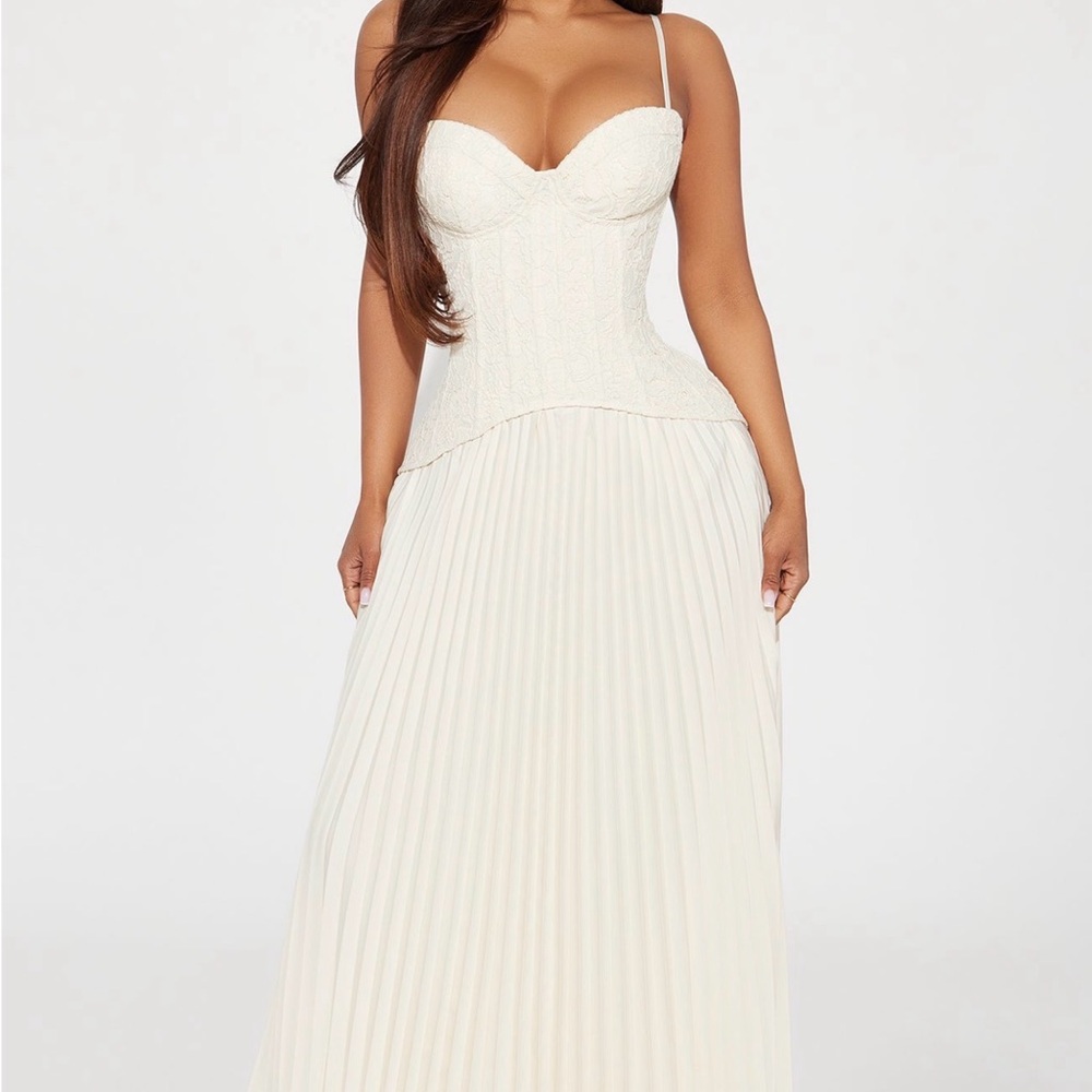 Fashion Nova Cream Maxi Dress